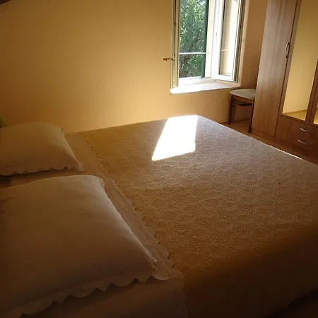 Tudor - Apartamento