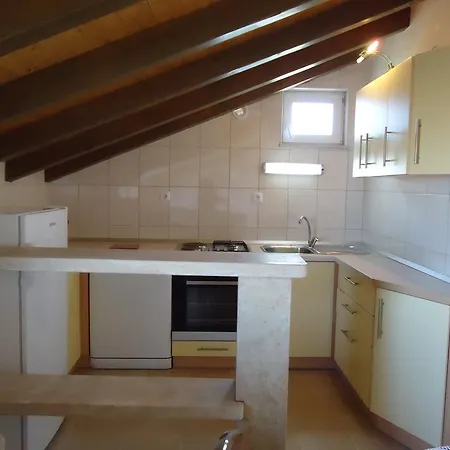 Apartamento Tudor - Brusje